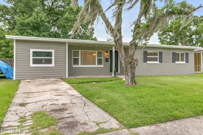 property at 1000 Melhollin Dr