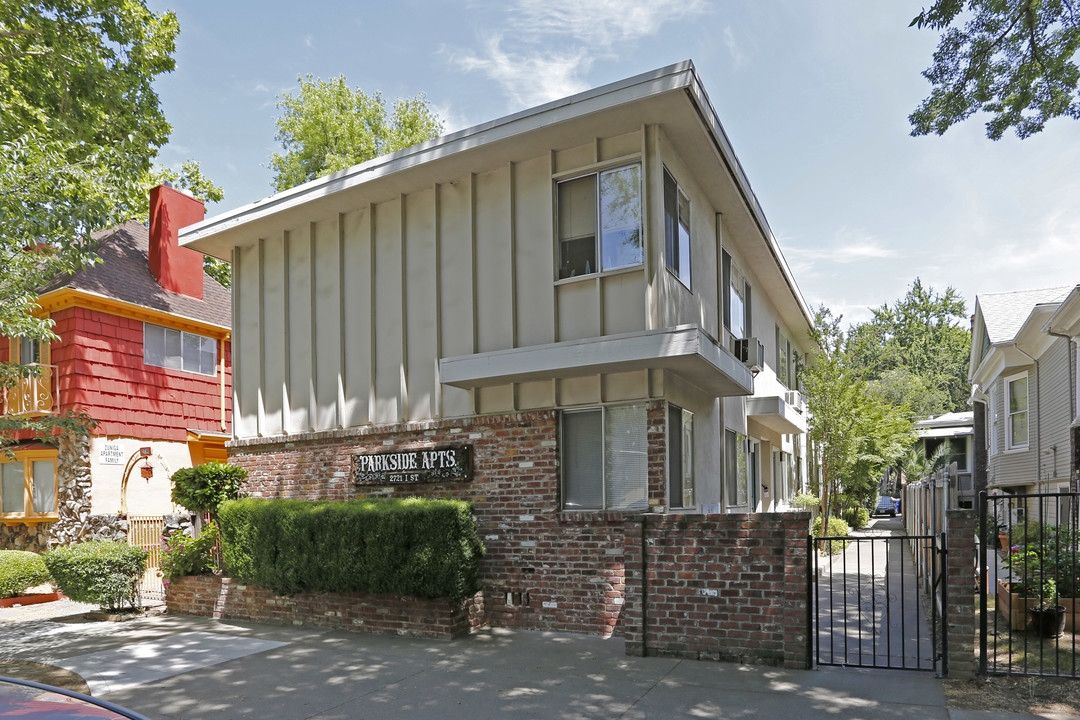 Parkside in Sacramento, CA - Building Photo