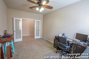 12158 Karnes Way in San Antonio, TX - Building Photo - Building Photo