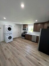 2225 Cove Rd in Pennsauken, NJ - Building Photo - Building Photo