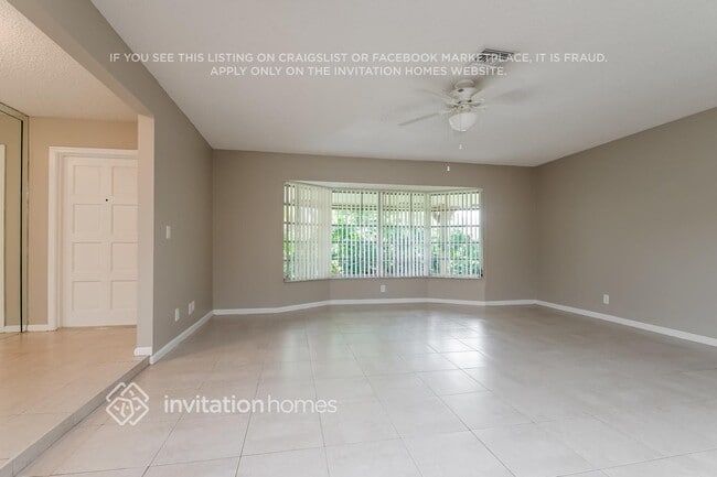 10930 NW 41st Dr in Coral Springs, FL - Building Photo - Building Photo