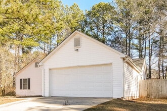 76 Villa Rosa Dr in Temple, GA - Building Photo - Building Photo