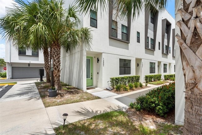 property at 1332 W Gray St