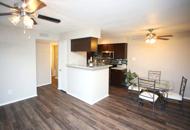 Marine Creek Apartments in Fort Worth, TX - Building Photo - Interior Photo