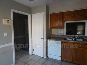 5557 Old Guard Crescent in Virginia Beach, VA - Building Photo - Building Photo