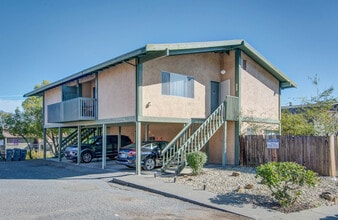 1530 Valle Vista Ave, Unit 1530 in Vallejo, CA - Foto de edificio - Building Photo