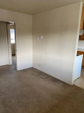 249 Pamela Ave, Unit 7 in San Jose, CA - Building Photo - Building Photo