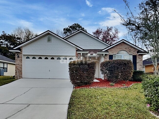 2708 Secret Harbor Dr