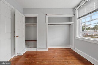 8119 Ardleigh St in Philadelphia, PA - Building Photo - Building Photo