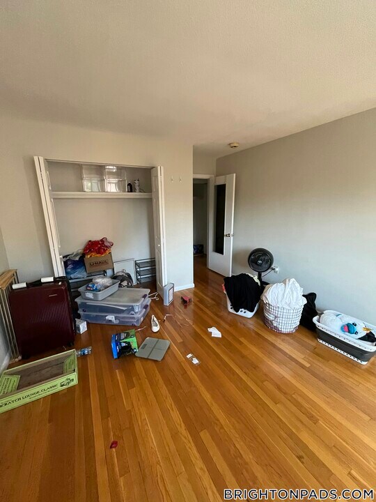 85 Sutherland Rd, Unit 25 in Boston, MA - Building Photo