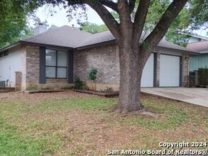 4419 Putting Green in San Antonio, TX - Building Photo - Building Photo