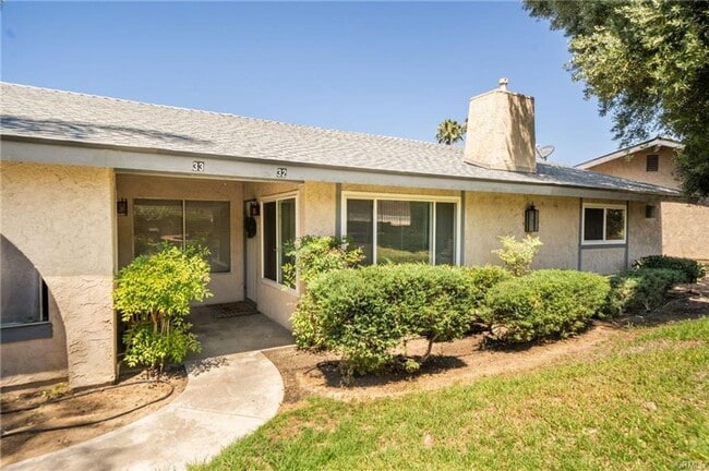 property at 2891 Canyon Crest Dr