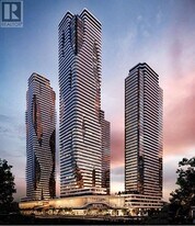 8 Interchange Wy in Vaughan, ON - Building Photo