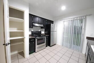 2904 Rubideaux St in Tampa, FL - Building Photo - Building Photo