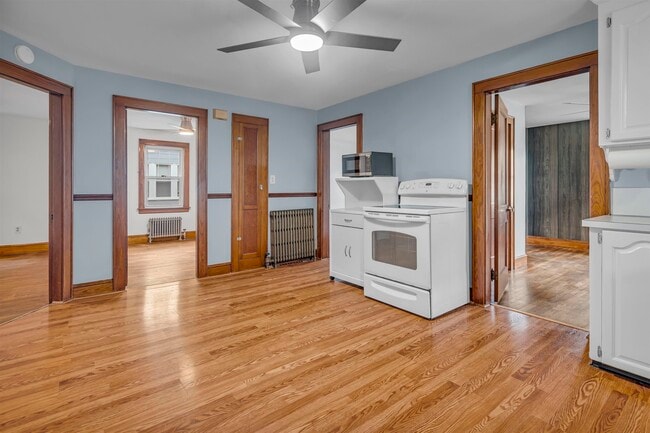 10 Mulvanity St in Nashua, NH - Building Photo - Building Photo