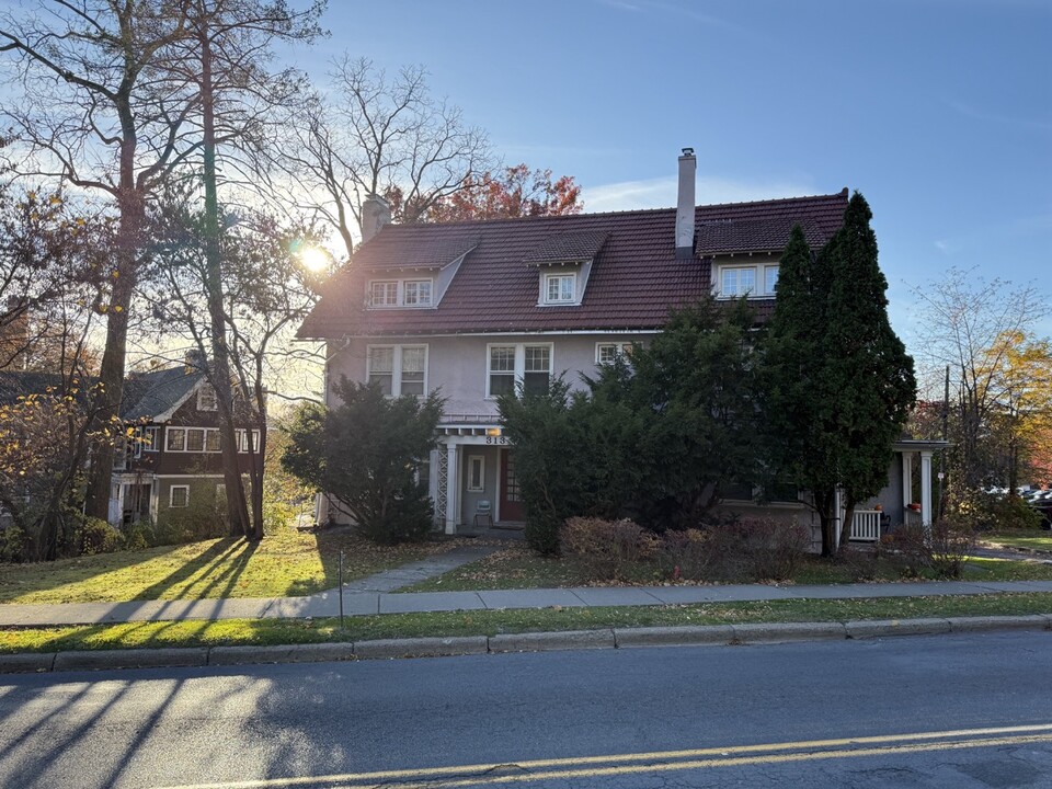 313 Wait Ave in Ithaca, NY - Building Photo