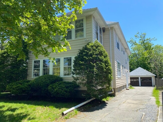 property at 31 Payson Rd