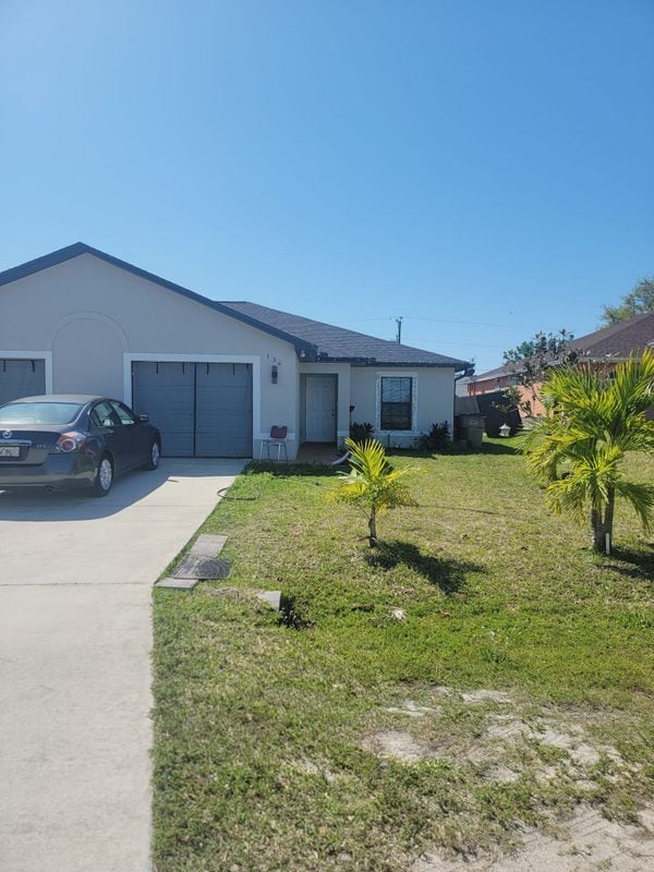 136 SE 12th Terrace