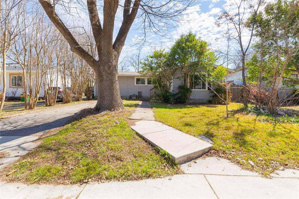 936 Cheatham St in San Marcos, TX - Building Photo