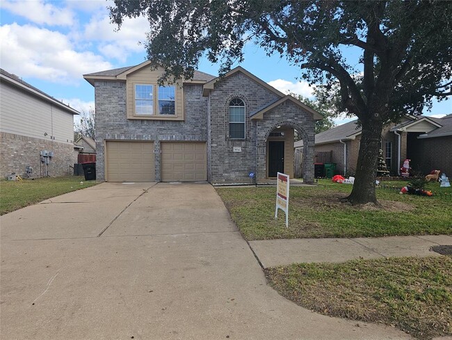 property at 5534 Bear Paw Cir