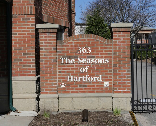 Seasons of Hartford in Hartford, CT - Building Photo - Building Photo