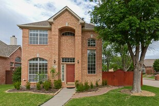 8400 Pipestone Dr in Plano, TX - Building Photo
