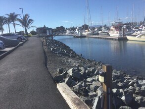 8 Captain Dr in Emeryville, CA - Building Photo - Building Photo