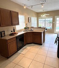 1805 San Jose St in Friendswood, TX - Building Photo - Building Photo