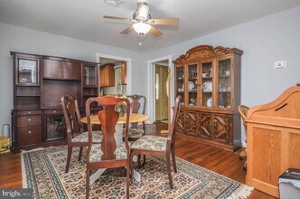 9801 Belhaven Rd in Bethesda, MD - Building Photo - Building Photo