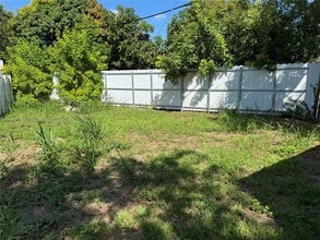 11751 SW 190th Terrace in Miami, FL - Building Photo - Building Photo