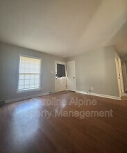 8523 Stonehurst Dr in Charlotte, NC - Building Photo - Building Photo