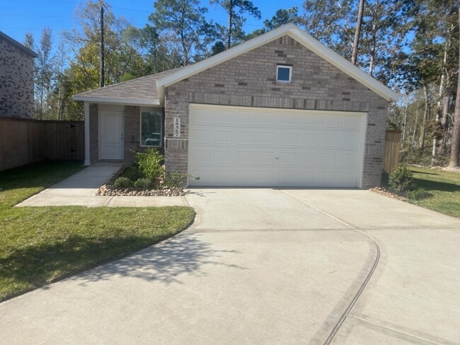 property at 18567 Autumn Hts Ln