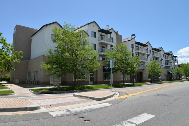 Downing Square Apartments in Denver, CO - Building Photo - Building Photo