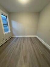 128 35th St in Union City, NJ - Building Photo - Building Photo