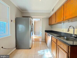 2334 Antiqua Ct in Reston, VA - Building Photo - Building Photo