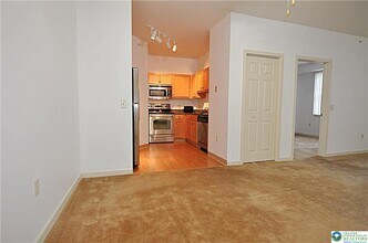 2121 Hokendauqua Ave in Northampton, PA - Building Photo - Building Photo