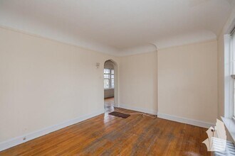 2945 N Albany Ave, Unit 3 in Chicago, IL - Building Photo - Building Photo