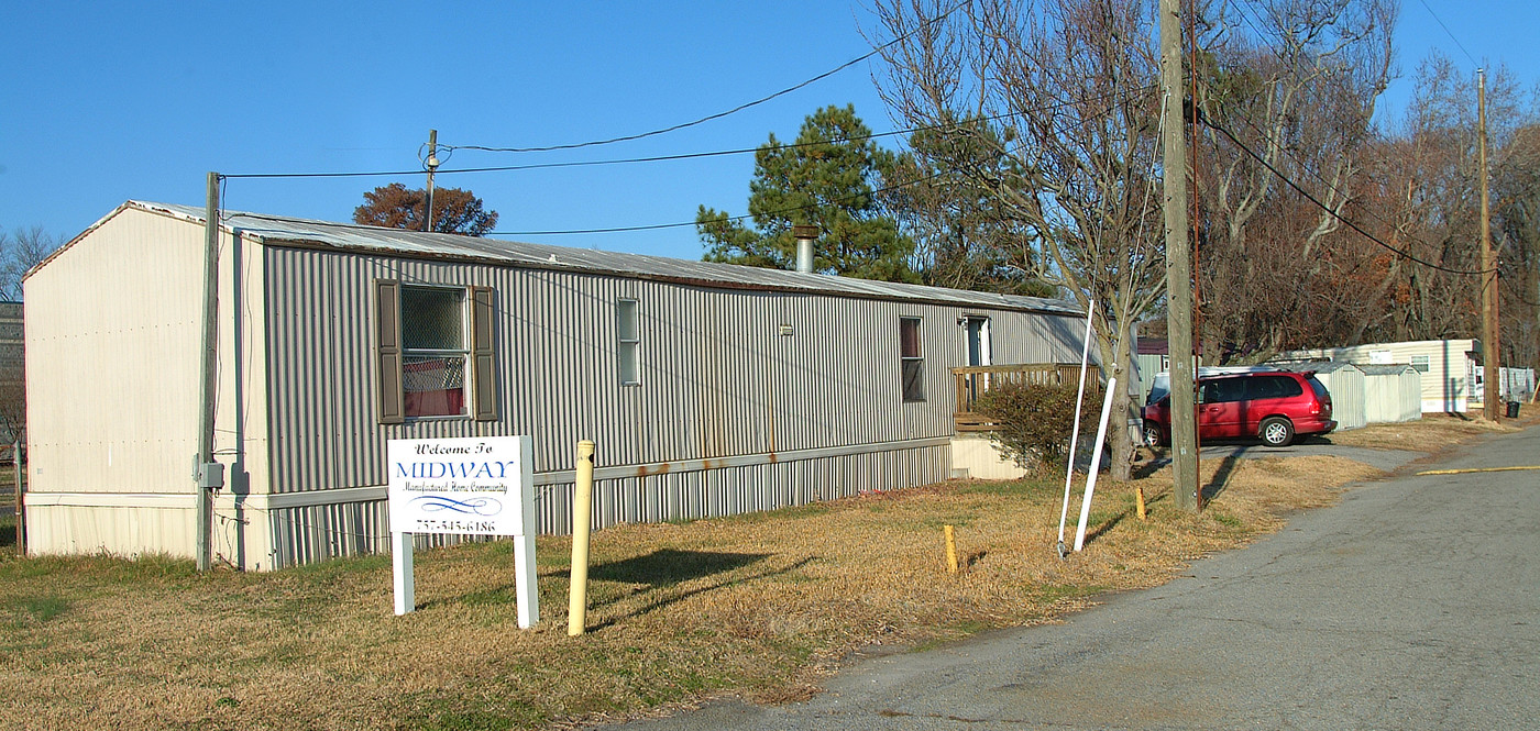 2150 S Military Hwy in Chesapeake, VA - Building Photo