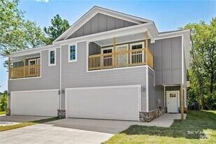4069 W Sardinia Way, Unit 809 in Fayetteville, AR - Building Photo