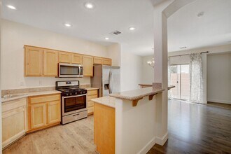 127 Tilbury Ave in Las Vegas, NV - Building Photo - Building Photo
