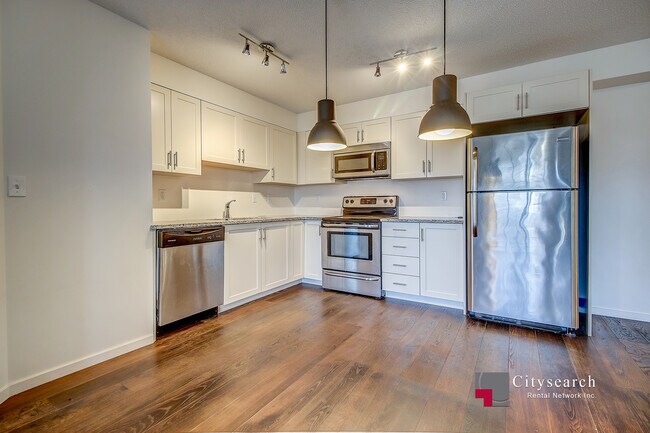 279-5279 Copperpond Cmn S E in Calgary, AB - Building Photo - Building Photo