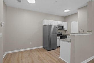 Shadowood Park in Laurel, MS - Building Photo - Building Photo