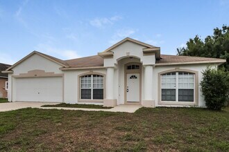 232 Tiffany Ct in Kissimmee, FL - Foto de edificio - Building Photo
