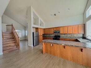 4629 Stern Dr in Merced, CA - Building Photo - Building Photo