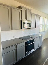 608 Sixpence Ln in Georgetown, TX - Building Photo - Building Photo