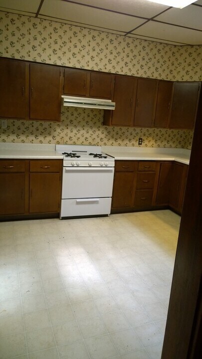 112 Sylvia St in West Lafayette, IN - Building Photo