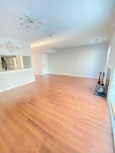 1404 Sara Cir in Port Jefferson Station, NY - Building Photo - Building Photo