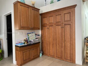 1642 NW 143rd Way in Pembroke Pines, FL - Building Photo - Building Photo