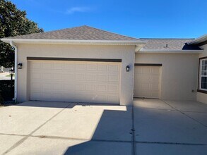 12066 SE 176th Loop in Summerfield, FL - Building Photo - Building Photo