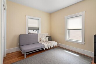 20 Moraine St in Belmont, MA - Building Photo - Building Photo